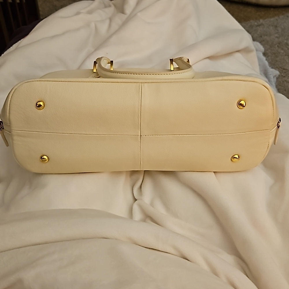 JOY & IMAN Ivory Pebbled SpIit Leather Large Clamshell Satchel Handbag - Picture 11 of 12